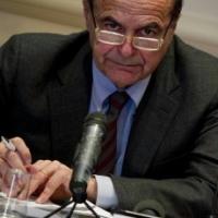 I militanti Pd a Bersani: "Mai con Berlusconi cerchiamo il dialogo con il M5S"