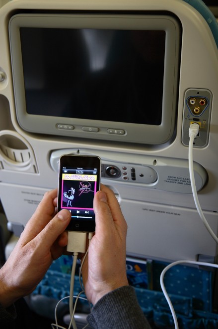 Connessi in volo, i nuovi servizi